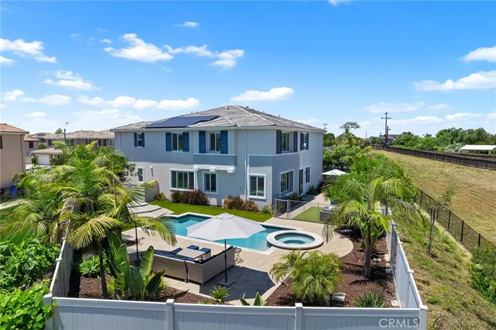 1179 Tesoro Place, Vista, California 92081