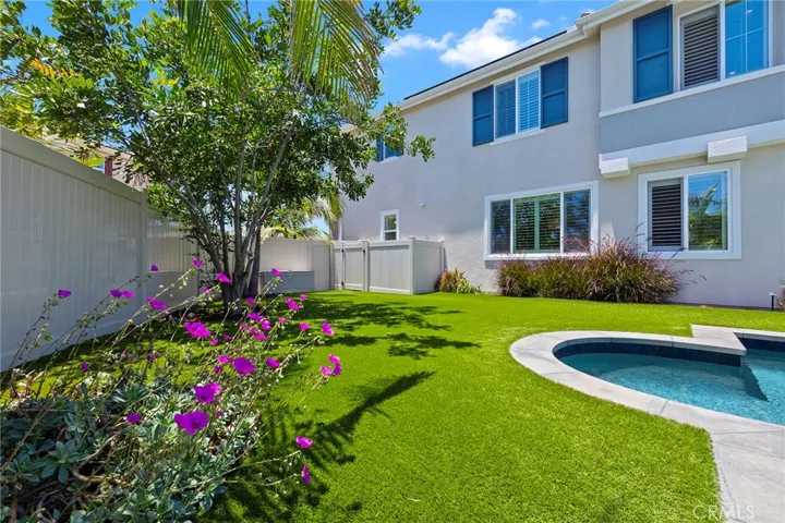 1179 Tesoro Place, Vista, California 92081