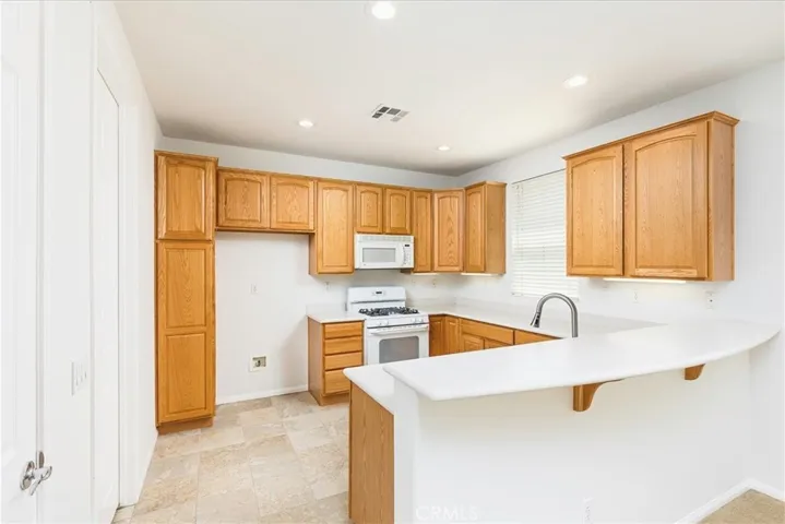 985 Blackhawk Drive, Beaumont, California 92223