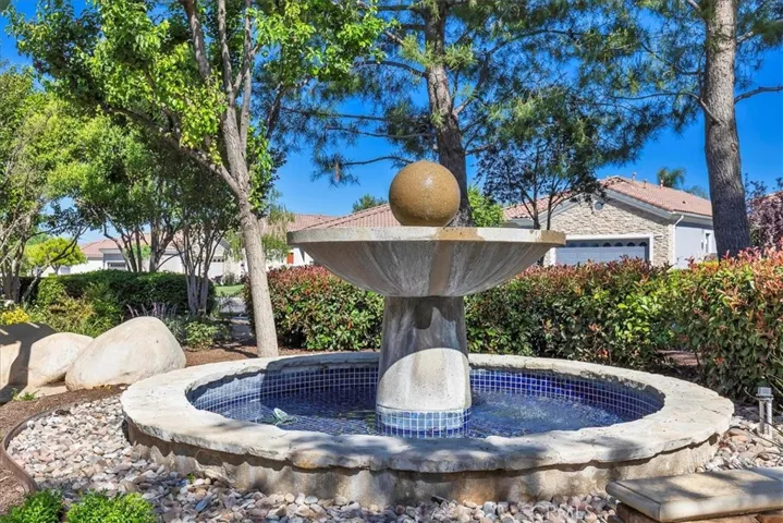 985 Blackhawk Drive, Beaumont, California 92223