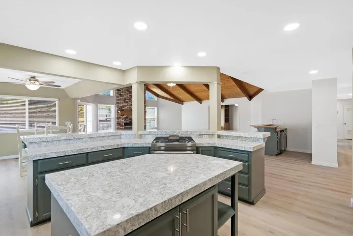 401 Cowden Road, Hollister, California 95023