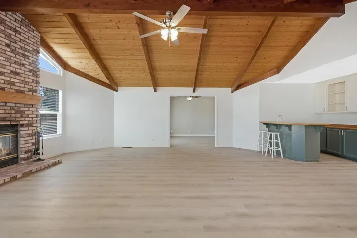 401 Cowden Road, Hollister, California 95023