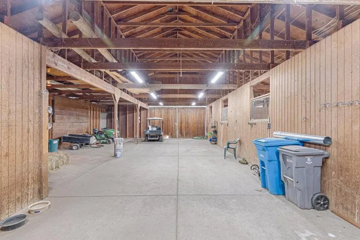 401 Cowden Road, Hollister, California 95023