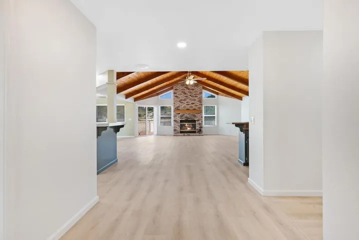 401 Cowden Road, Hollister, California 95023