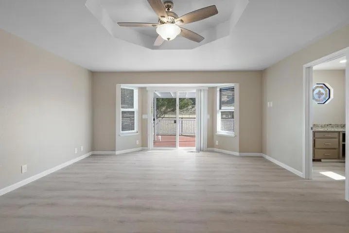 401 Cowden Road, Hollister, California 95023