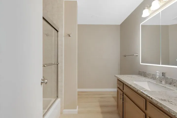 401 Cowden Road, Hollister, California 95023