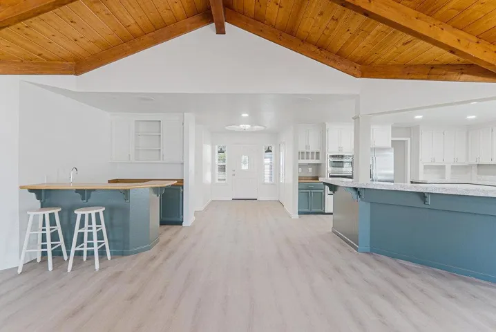 401 Cowden Road, Hollister, California 95023