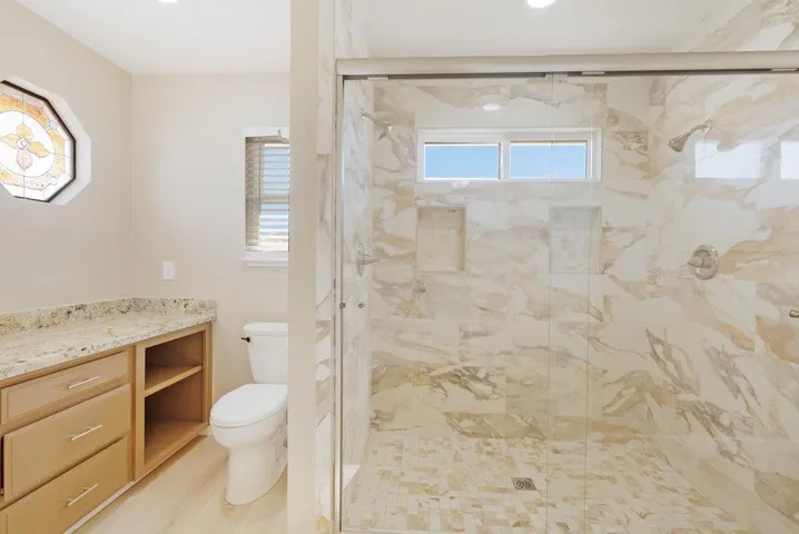 401 Cowden Road, Hollister, California 95023