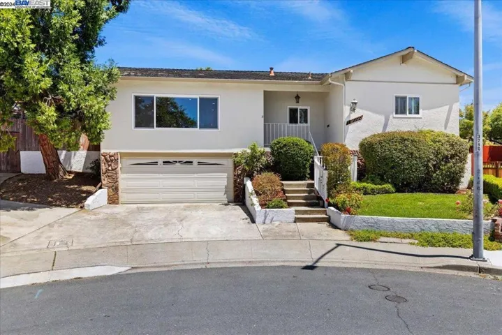 19000 Mayberry Drive, Castro Valley, California 94546