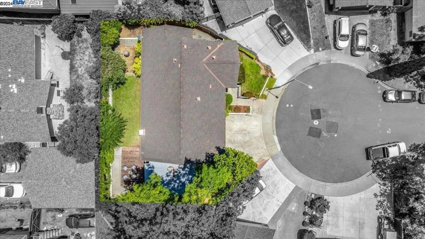 19000 Mayberry Drive, Castro Valley, California 94546
