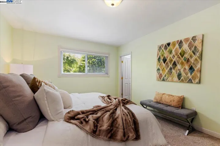19000 Mayberry Drive, Castro Valley, California 94546