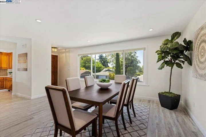 19000 Mayberry Drive, Castro Valley, California 94546