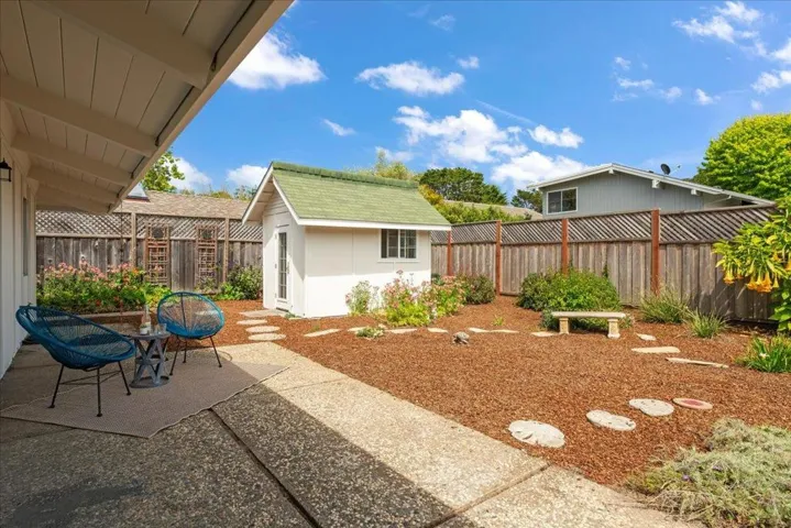 210 Kenneth Drive, Aptos, California 95003