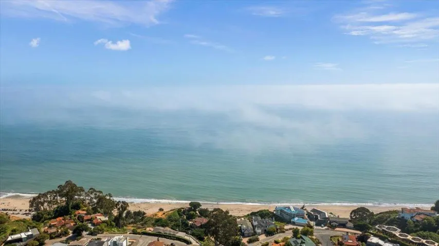 210 Kenneth Drive, Aptos, California 95003