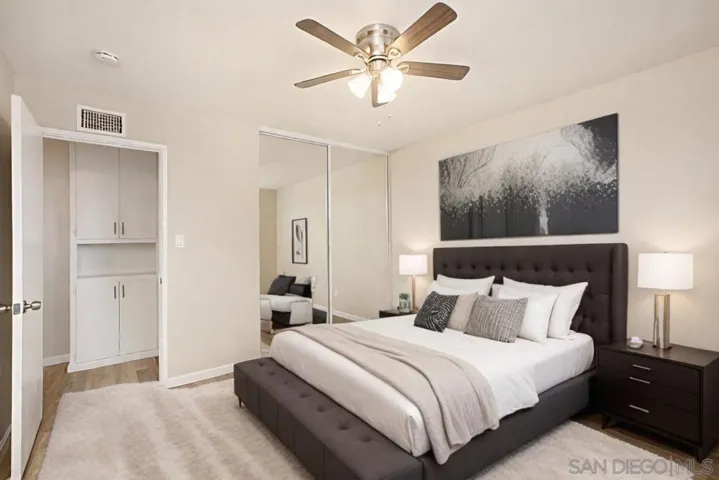 4048 Cosmo St, San Diego, California 92111