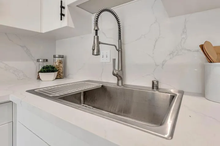 6839 Lenwood Way, San Jose, California 95120