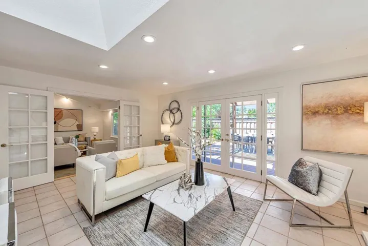 6839 Lenwood Way, San Jose, California 95120