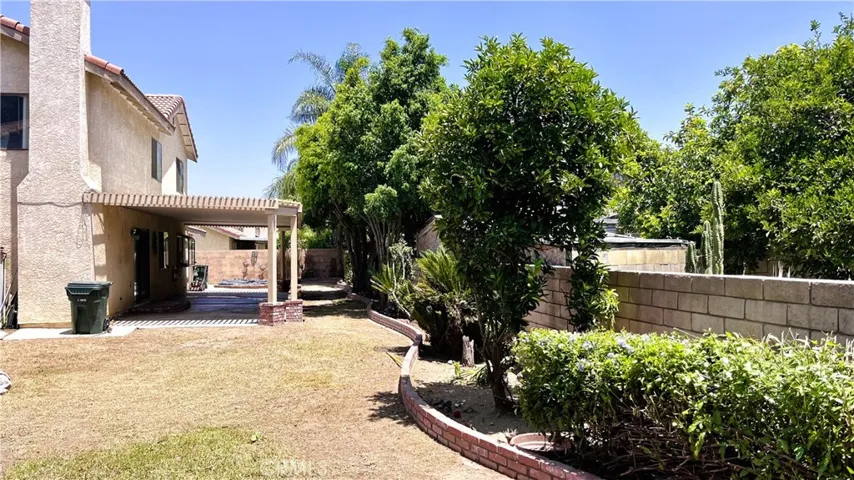 9377 Tangelo Avenue, Fontana, California 92335
