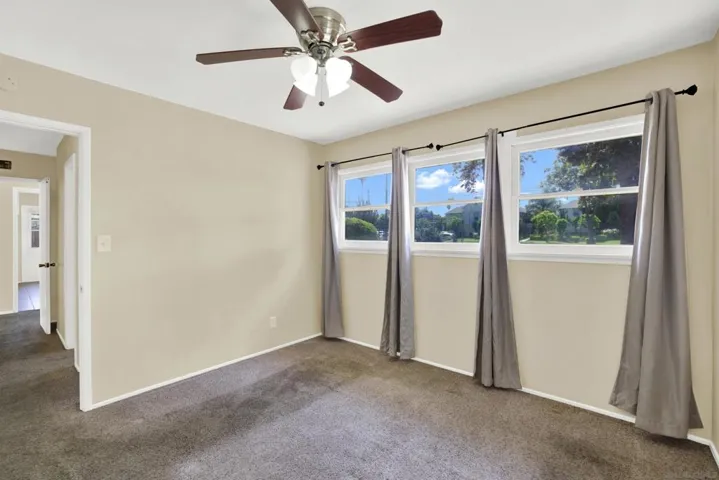 7515 Magnolia Ave, Riverside, California 92504
