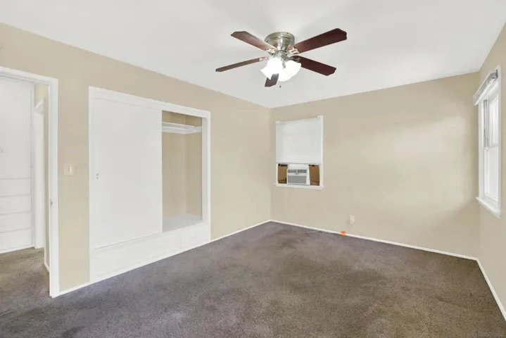 7515 Magnolia Ave, Riverside, California 92504