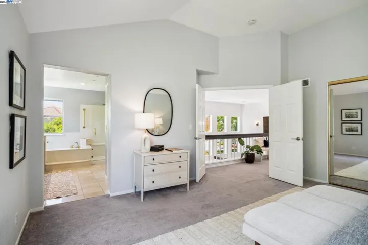 204 Galway Bay, Alameda, California 94502