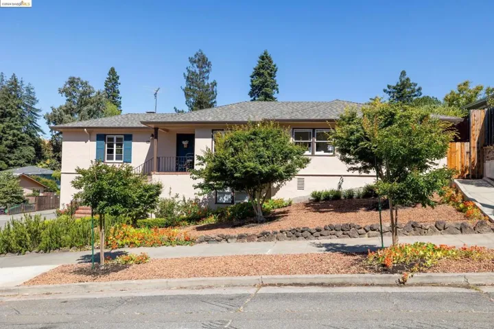 4001 Fruitvale Ave, Oakland, California 94602