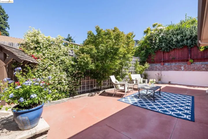 4001 Fruitvale Ave, Oakland, California 94602
