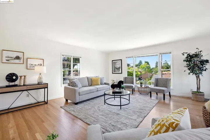 4001 Fruitvale Ave, Oakland, California 94602