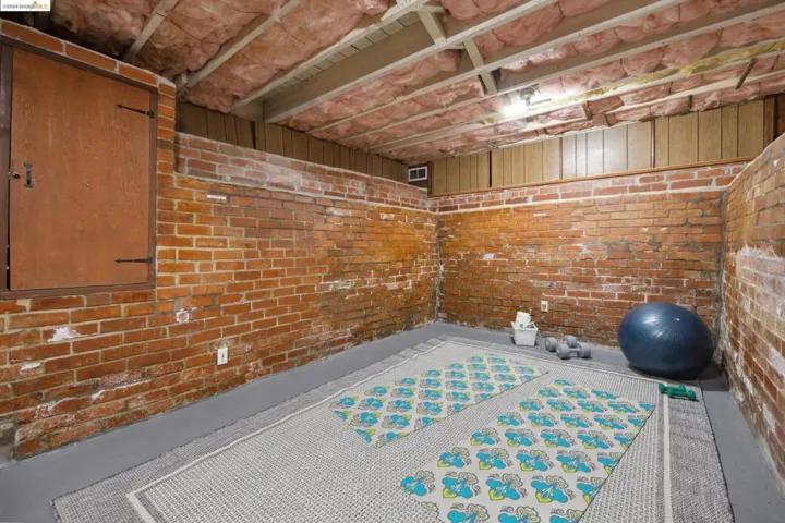 4001 Fruitvale Ave, Oakland, California 94602