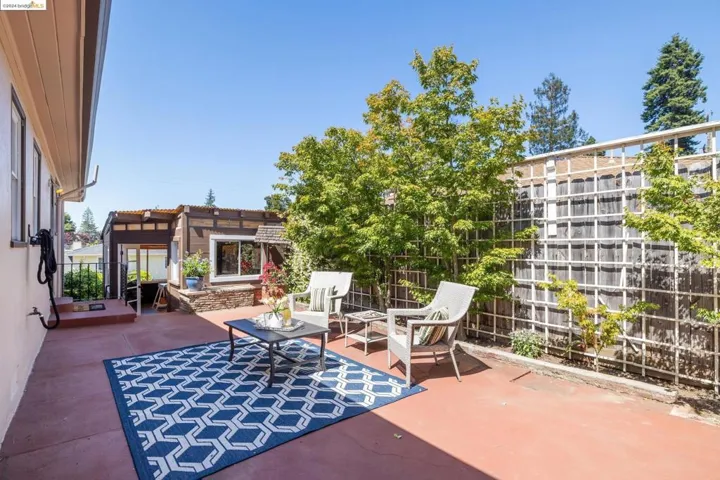 4001 Fruitvale Ave, Oakland, California 94602