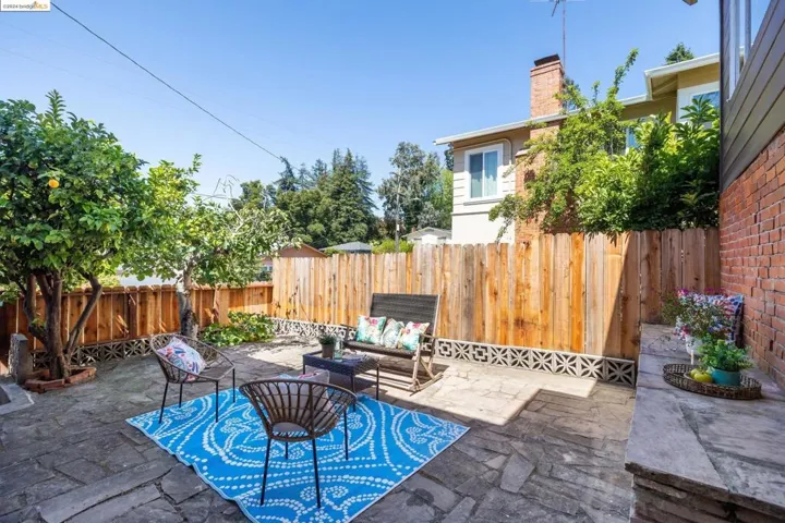 4001 Fruitvale Ave, Oakland, California 94602