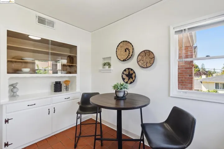 4001 Fruitvale Ave, Oakland, California 94602