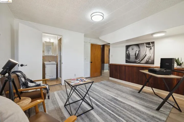 4001 Fruitvale Ave, Oakland, California 94602