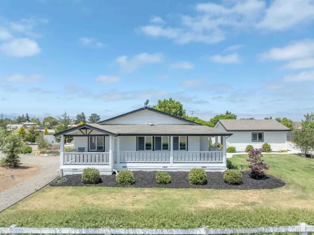 200 Prater Way, Hollister, California 95023