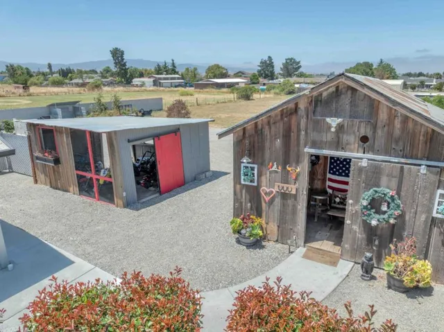 200 Prater Way, Hollister, California 95023