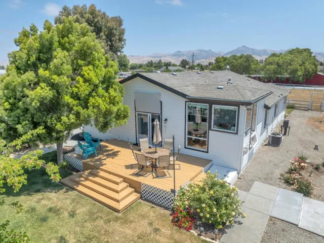 200 Prater Way, Hollister, California 95023
