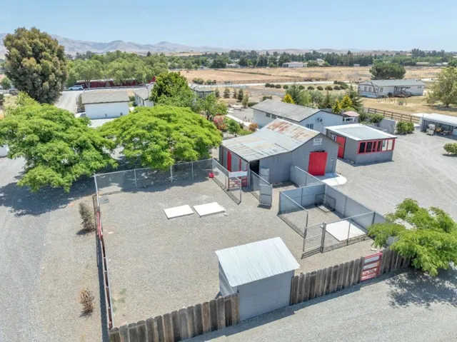 200 Prater Way, Hollister, California 95023