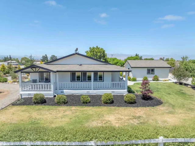 200 Prater Way, Hollister, California 95023