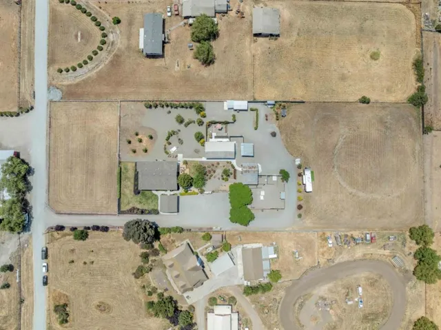 200 Prater Way, Hollister, California 95023