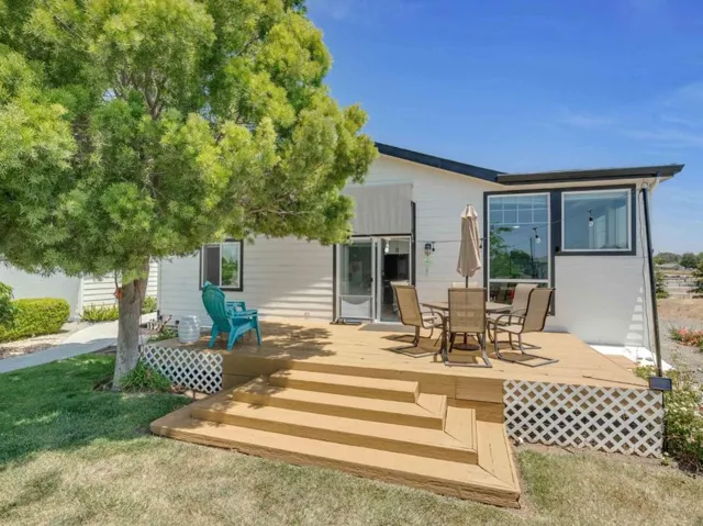 200 Prater Way, Hollister, California 95023