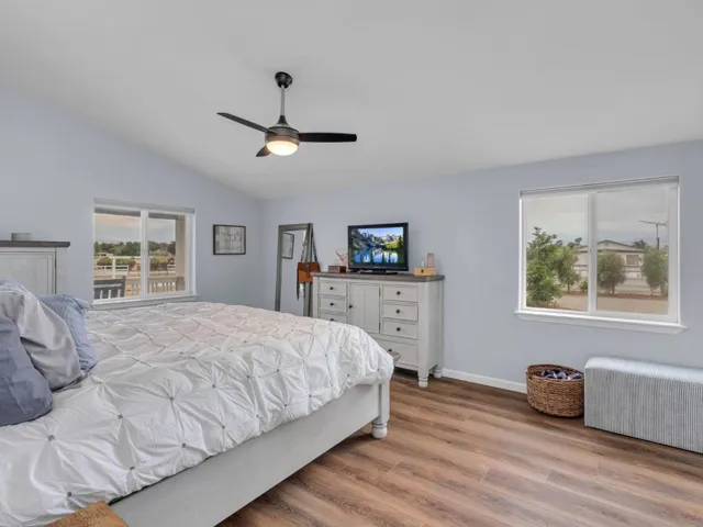 200 Prater Way, Hollister, California 95023