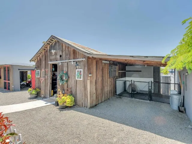 200 Prater Way, Hollister, California 95023