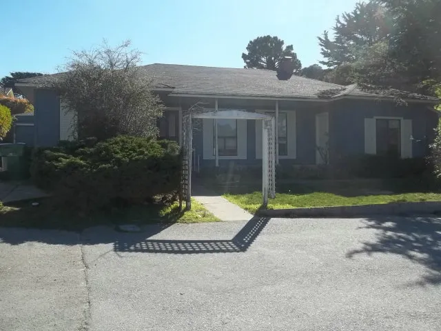 329 Stuart Street, Pacific Grove, California 93950