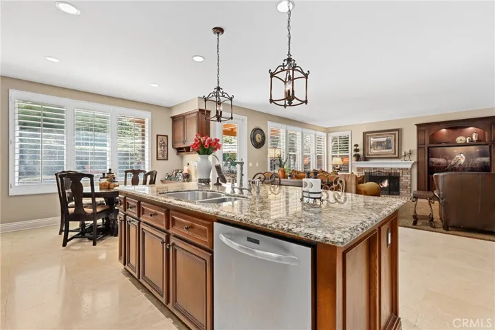 1049 S Summer Breeze Lane, Anaheim Hills, California 92808