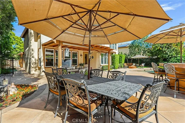 1049 S Summer Breeze Lane, Anaheim Hills, California 92808