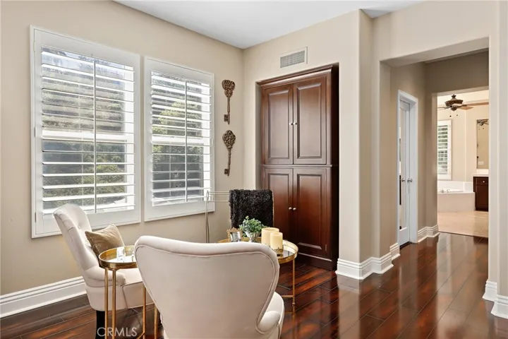 1049 S Summer Breeze Lane, Anaheim Hills, California 92808