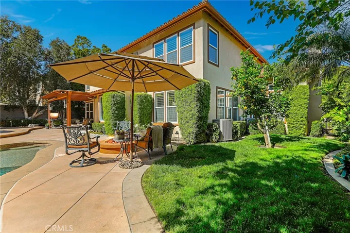 1049 S Summer Breeze Lane, Anaheim Hills, California 92808
