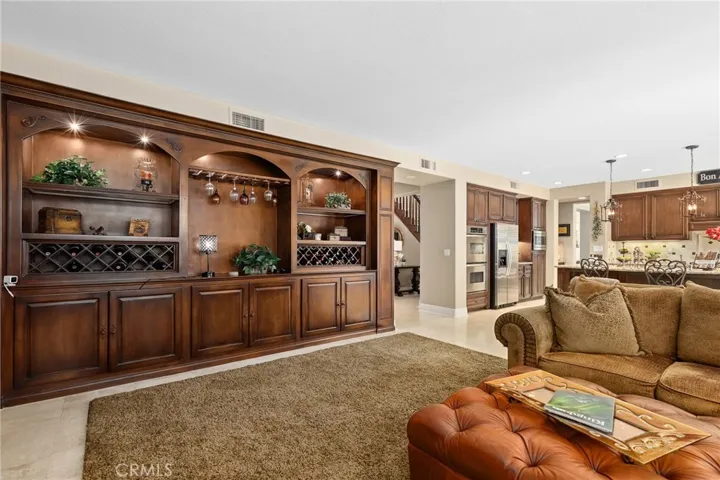 1049 S Summer Breeze Lane, Anaheim Hills, California 92808