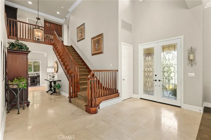 1049 S Summer Breeze Lane, Anaheim Hills, California 92808