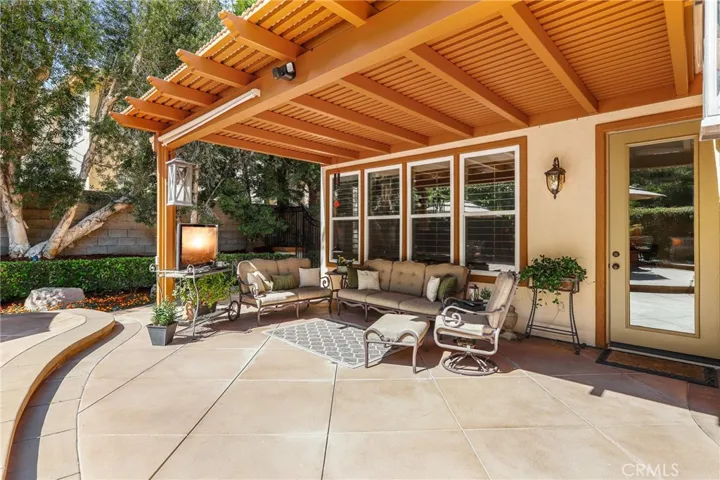 1049 S Summer Breeze Lane, Anaheim Hills, California 92808